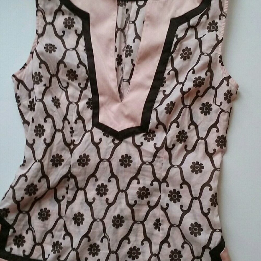 bebe sleeveless top